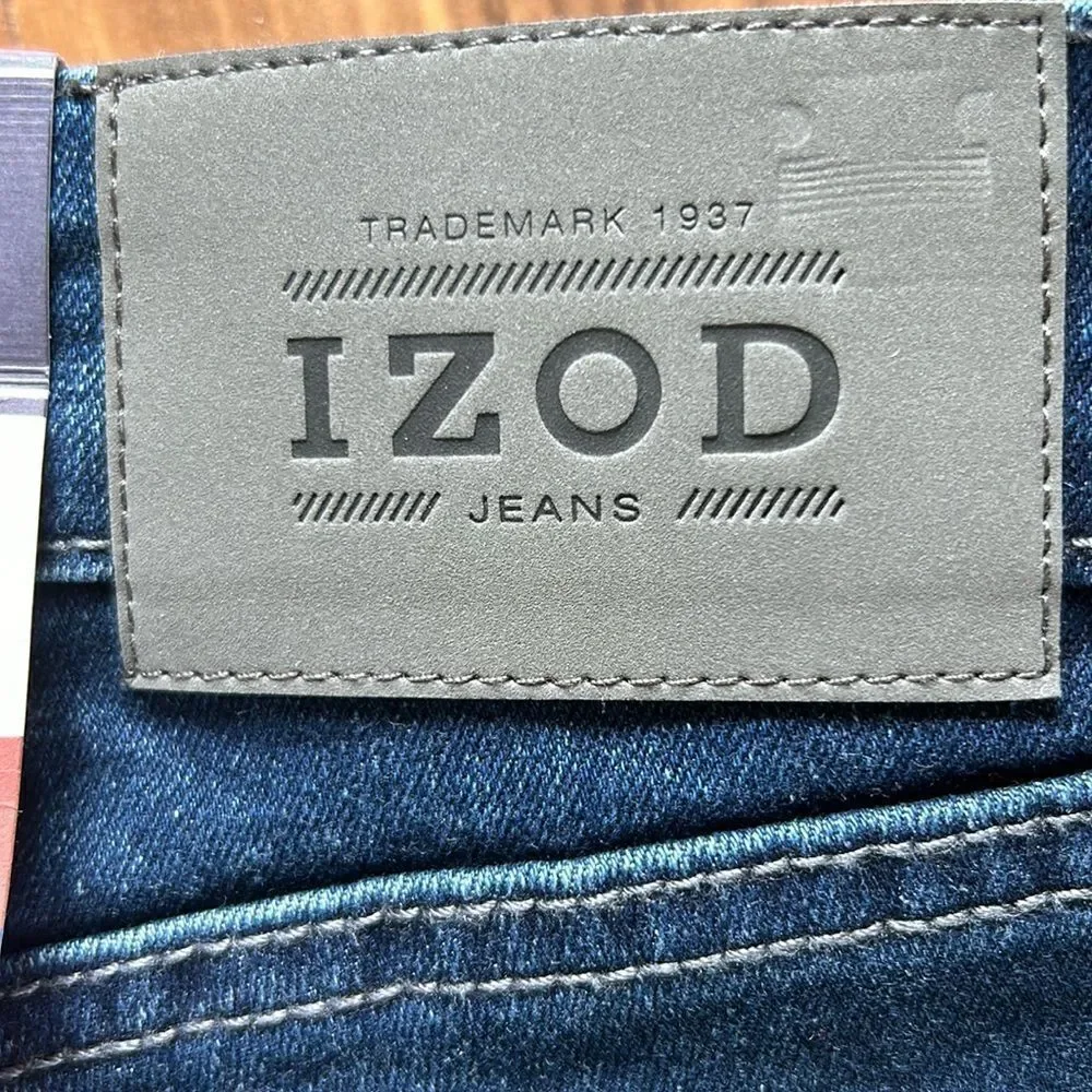 NEW Izod Mens Straight Fit Jeans Classic Style